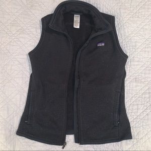 Women’s Black Better Sweater Patagonia vest small